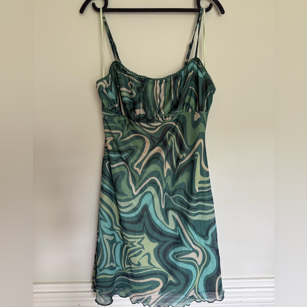 Princess Polly Dress Size 10